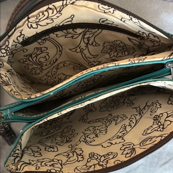 Brown and Teal Embroidered foe tooled leather Women's Bag - Picture 6 of 8